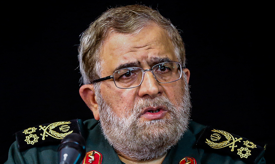 ایزدی: با تکیه بر توان موشکی و پهپادی هرگونه تحرک دشمن را پاسخ می‌دهیم